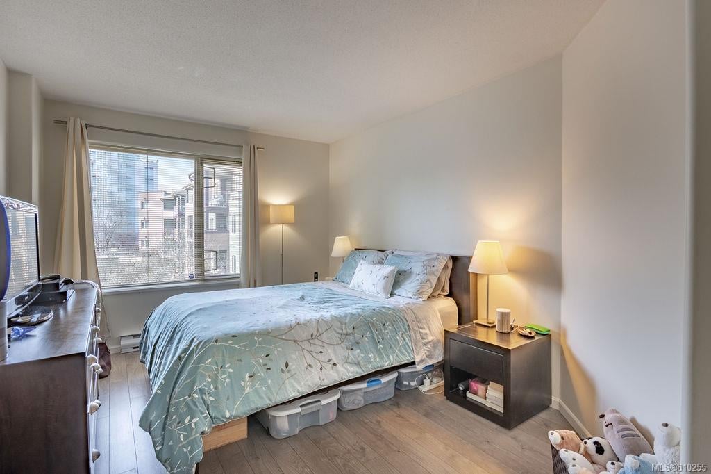 312-29 Songhees Rd