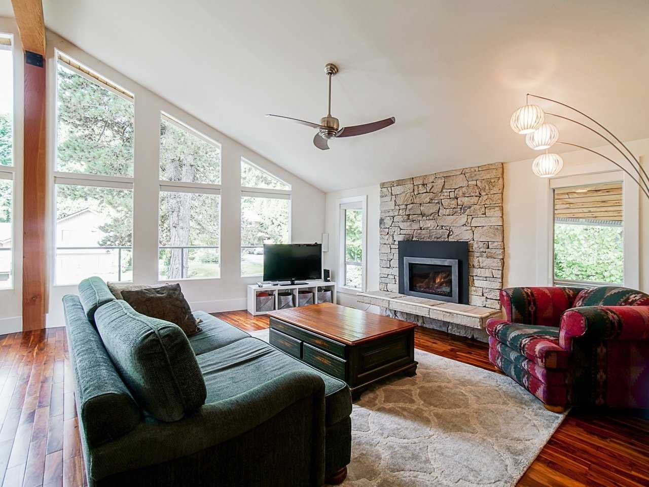 2612 Hardy Cres