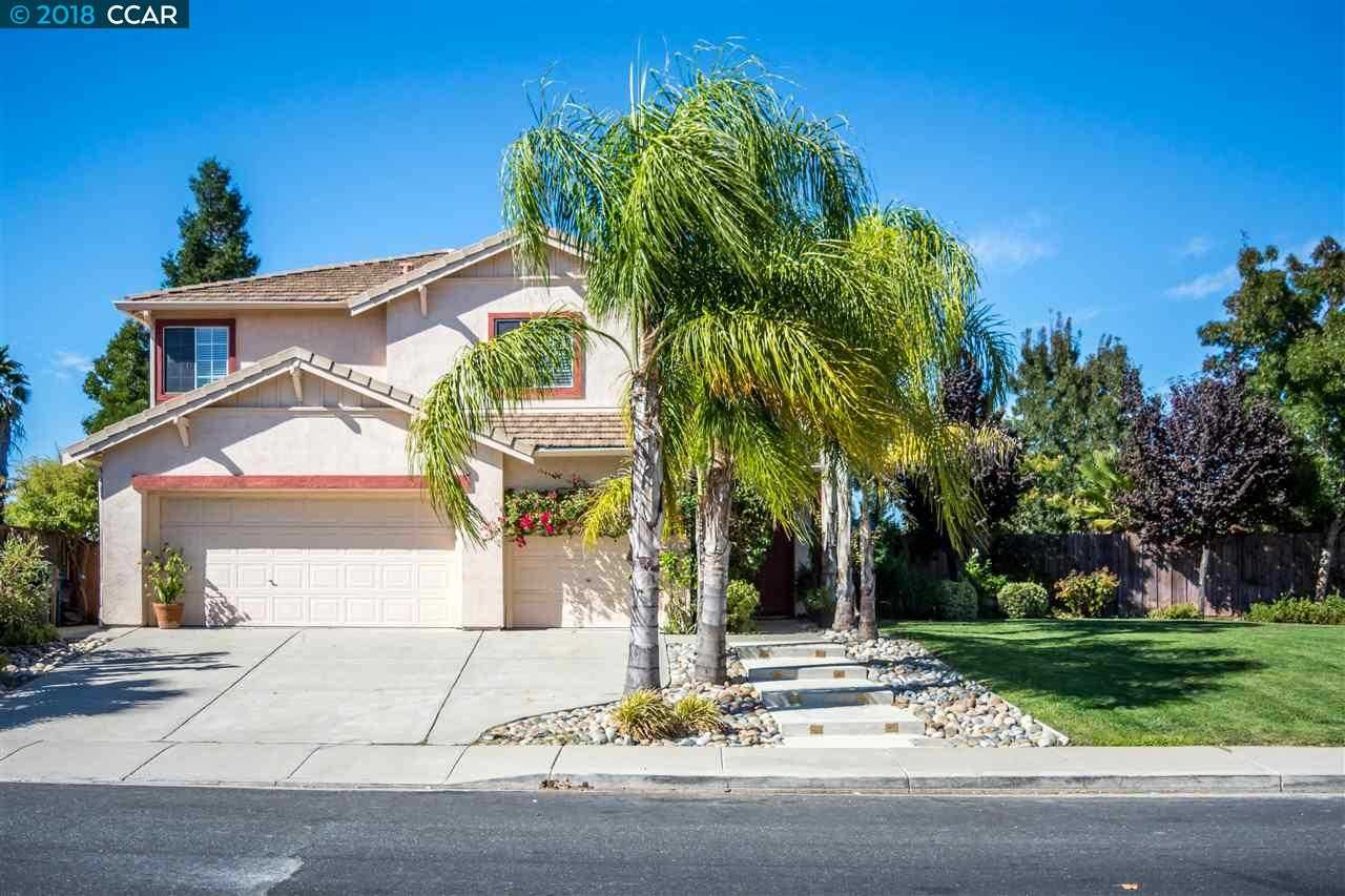 1136 Stonecrest Dr