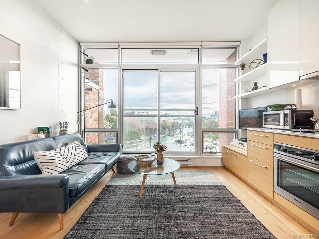 400-456 Pandora Ave