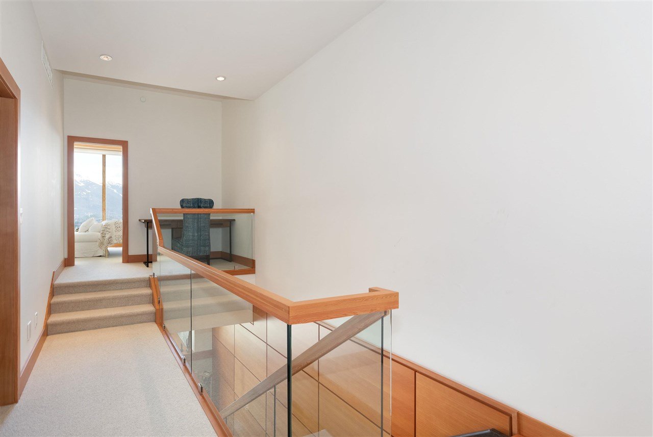8-8400 Ashleigh Mcivor Dr