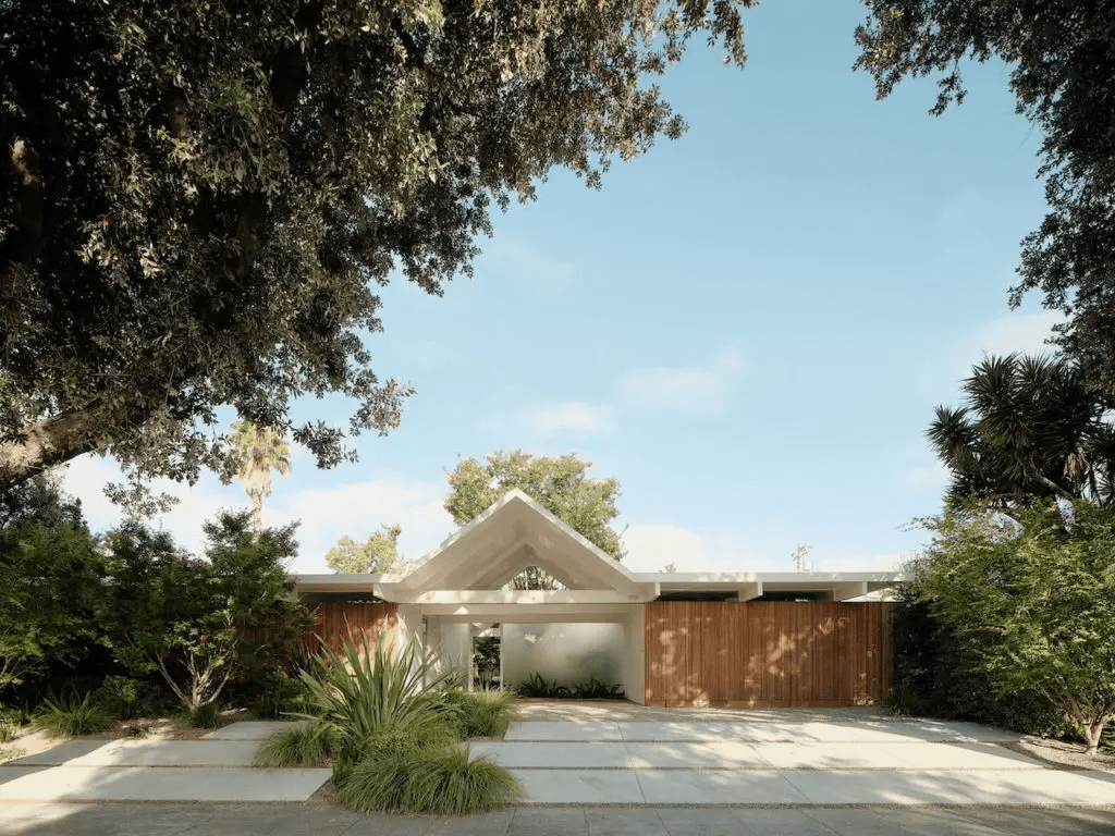 A Midcentury Modern Sanctuary: The Twin Gable House by A. Quincy Jones & Frederick Emmons