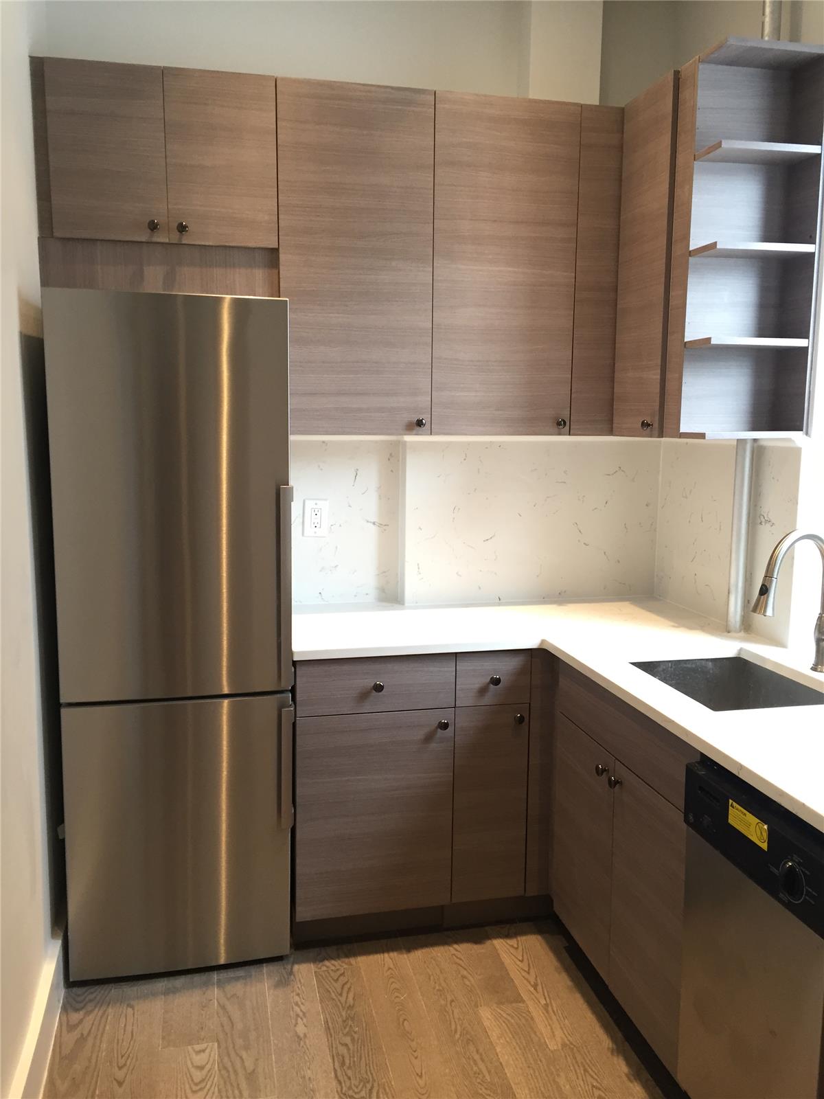 615.5 Hudson Street, Apt 8