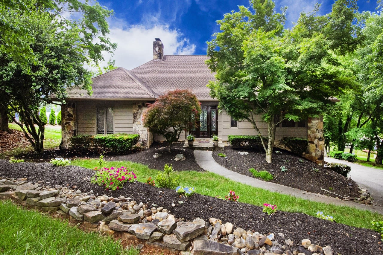 12321 River Oaks Pt