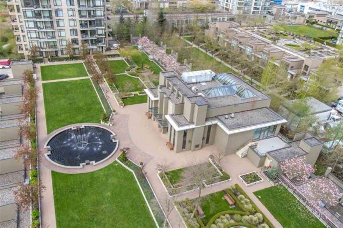 1703-2355 Madison Avenue, Burnaby