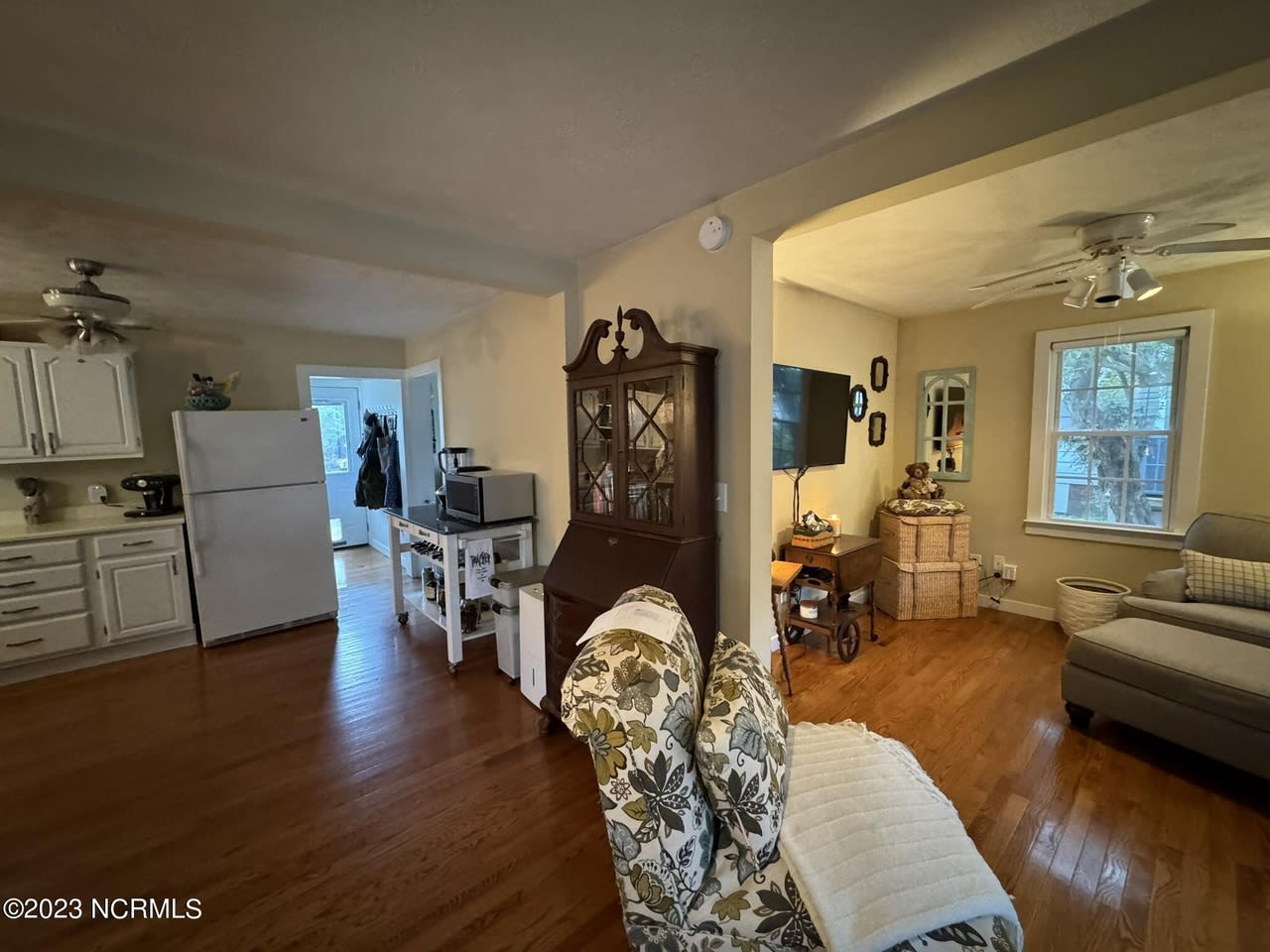 309 Hamlet Ave