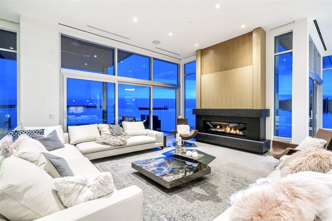 3906 Marine Dr