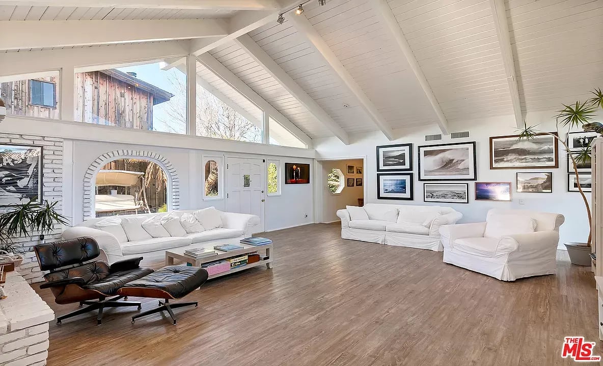 27727 Pacific Coast Hwy