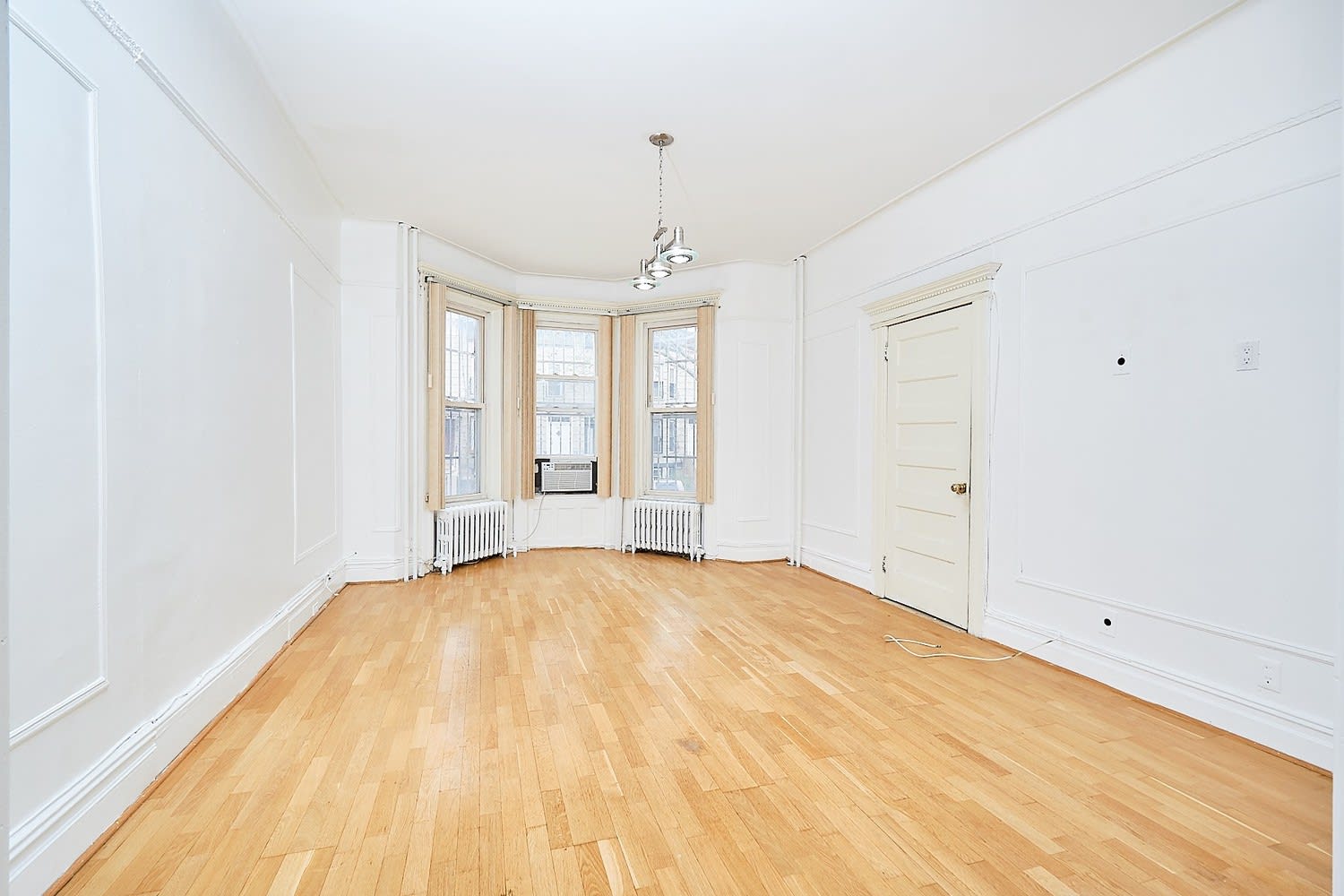 383 Cornelia St, Unit 1