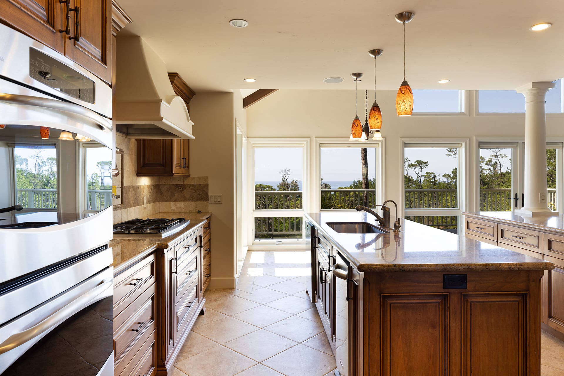 Stunning Point Lobos Views - 24876 Pescadero Road