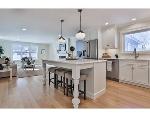 10 Ashland St