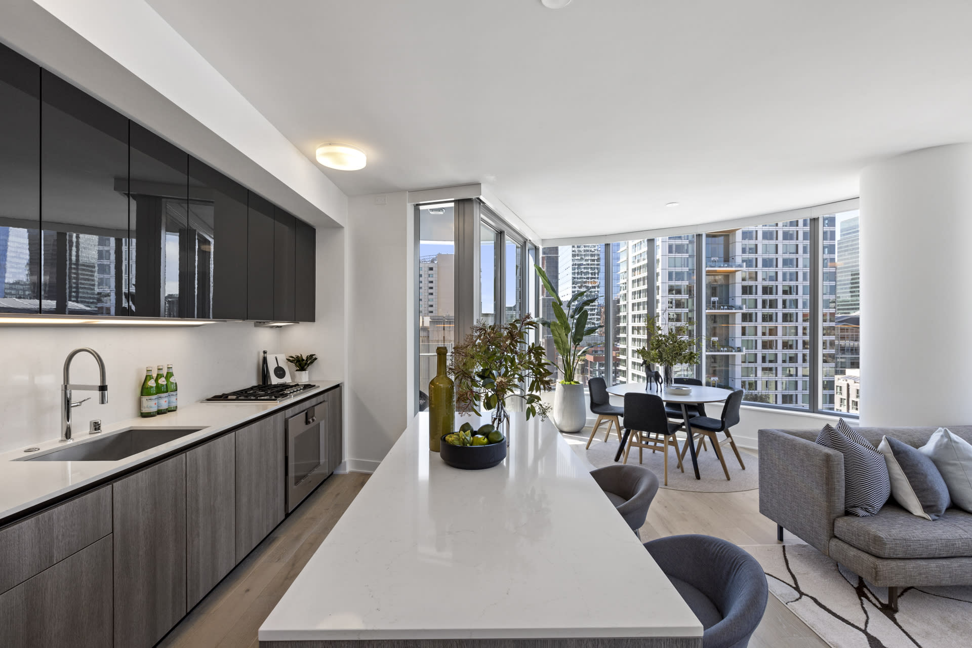 201 Folsom St #15A