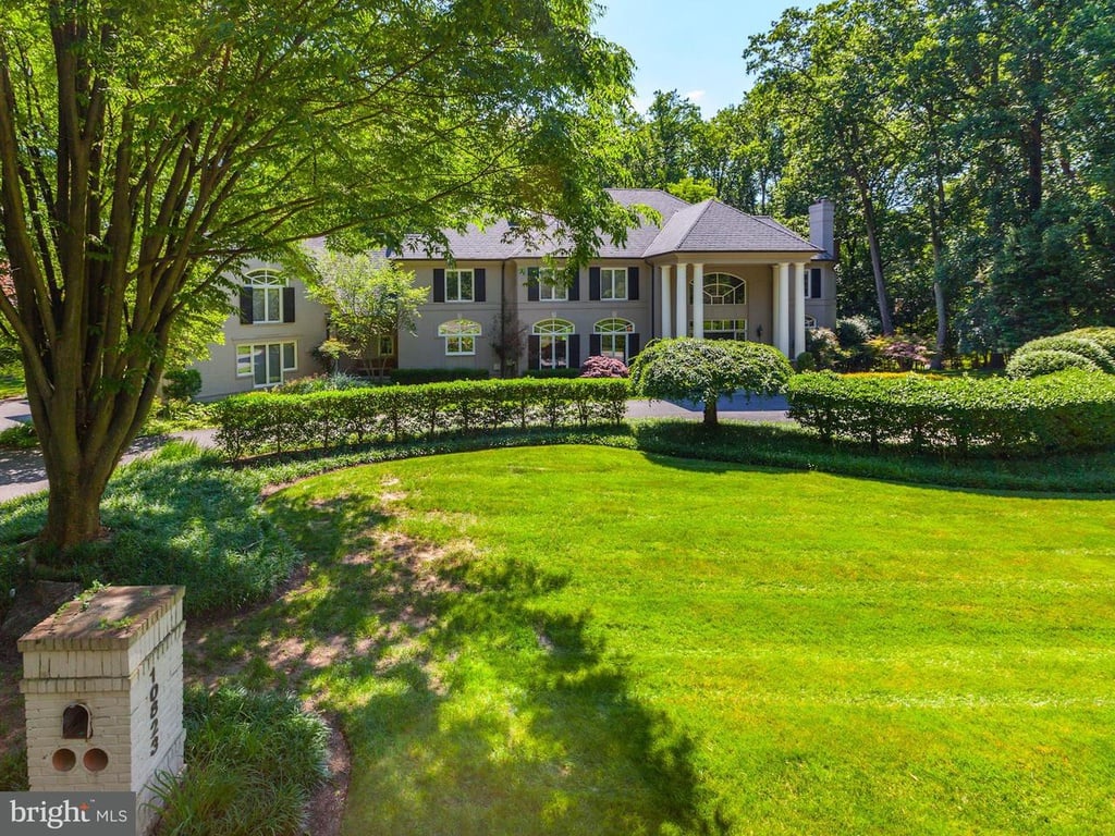 6 Home Maintenance Spring Cleaning Tips You Shouldn’t Ignore