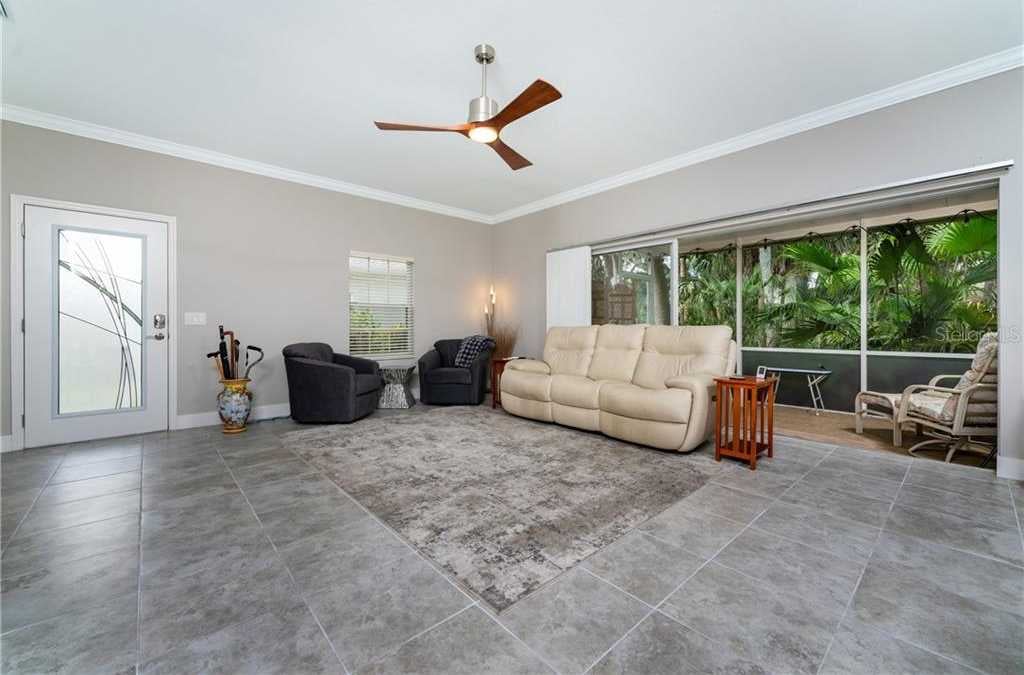 1265 GREEN OAK TRAIL