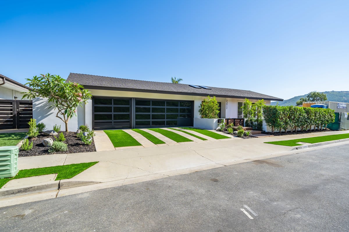 23912 Hillhurst Drive
