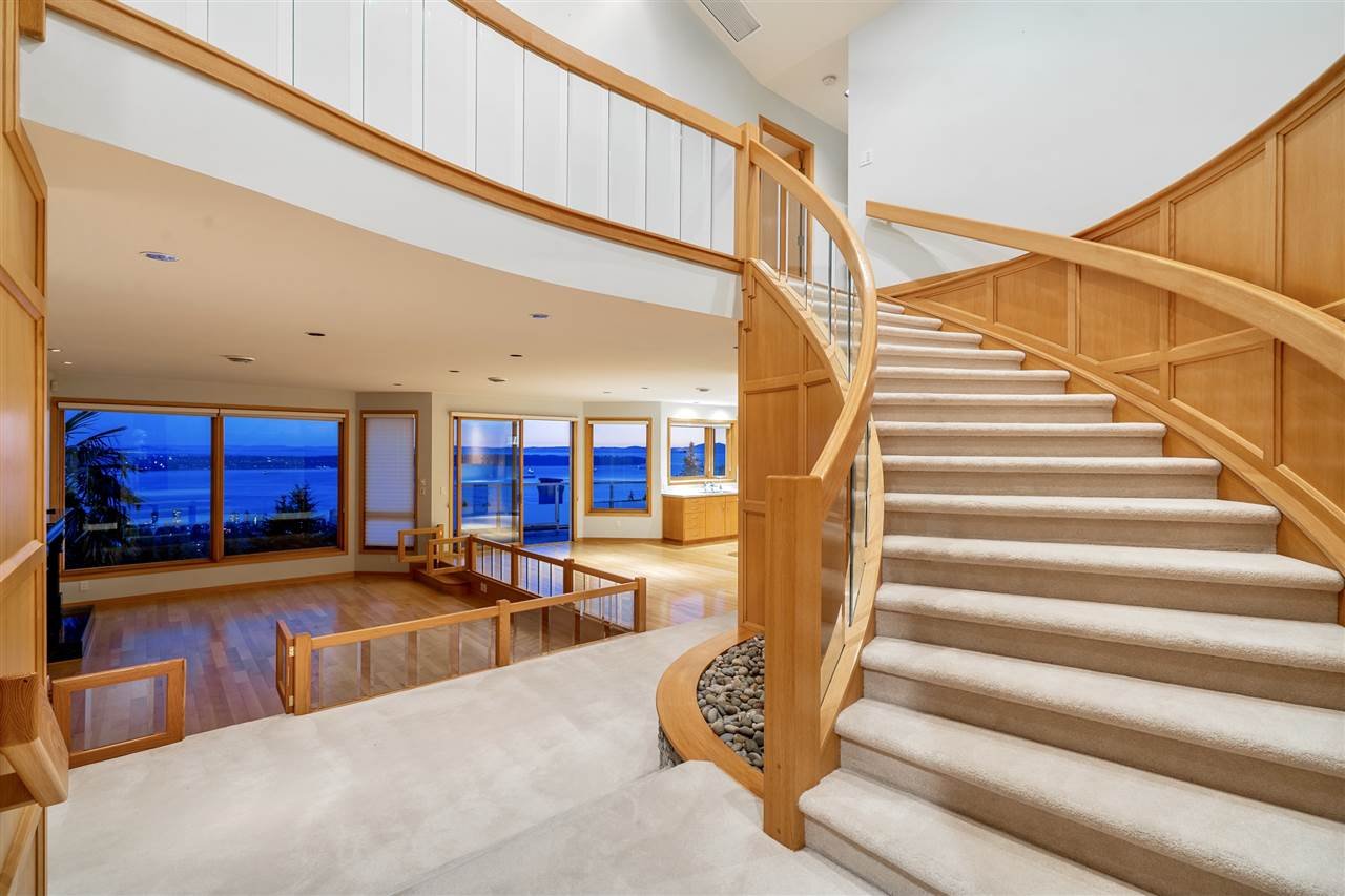 2536 Westhill Dr