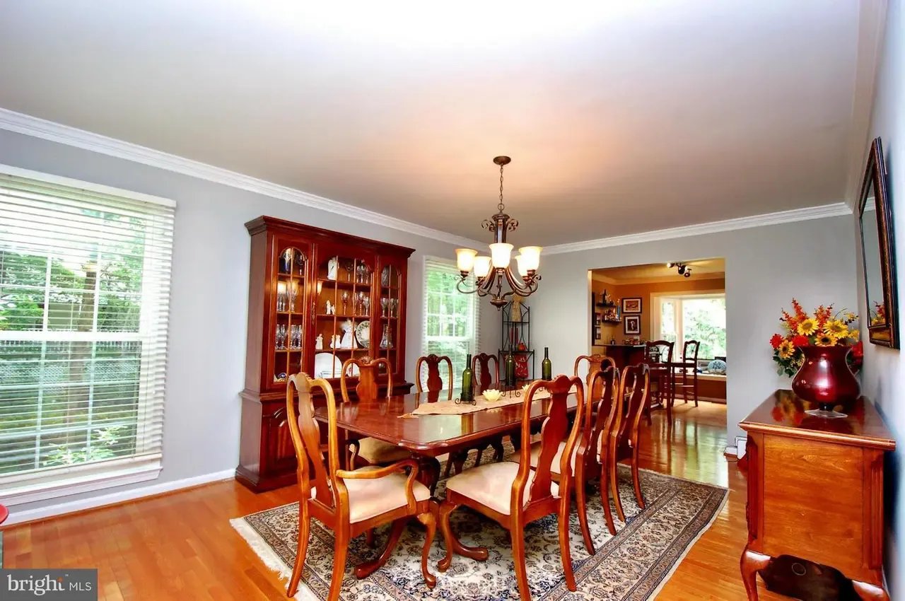 9929 South Park Cir