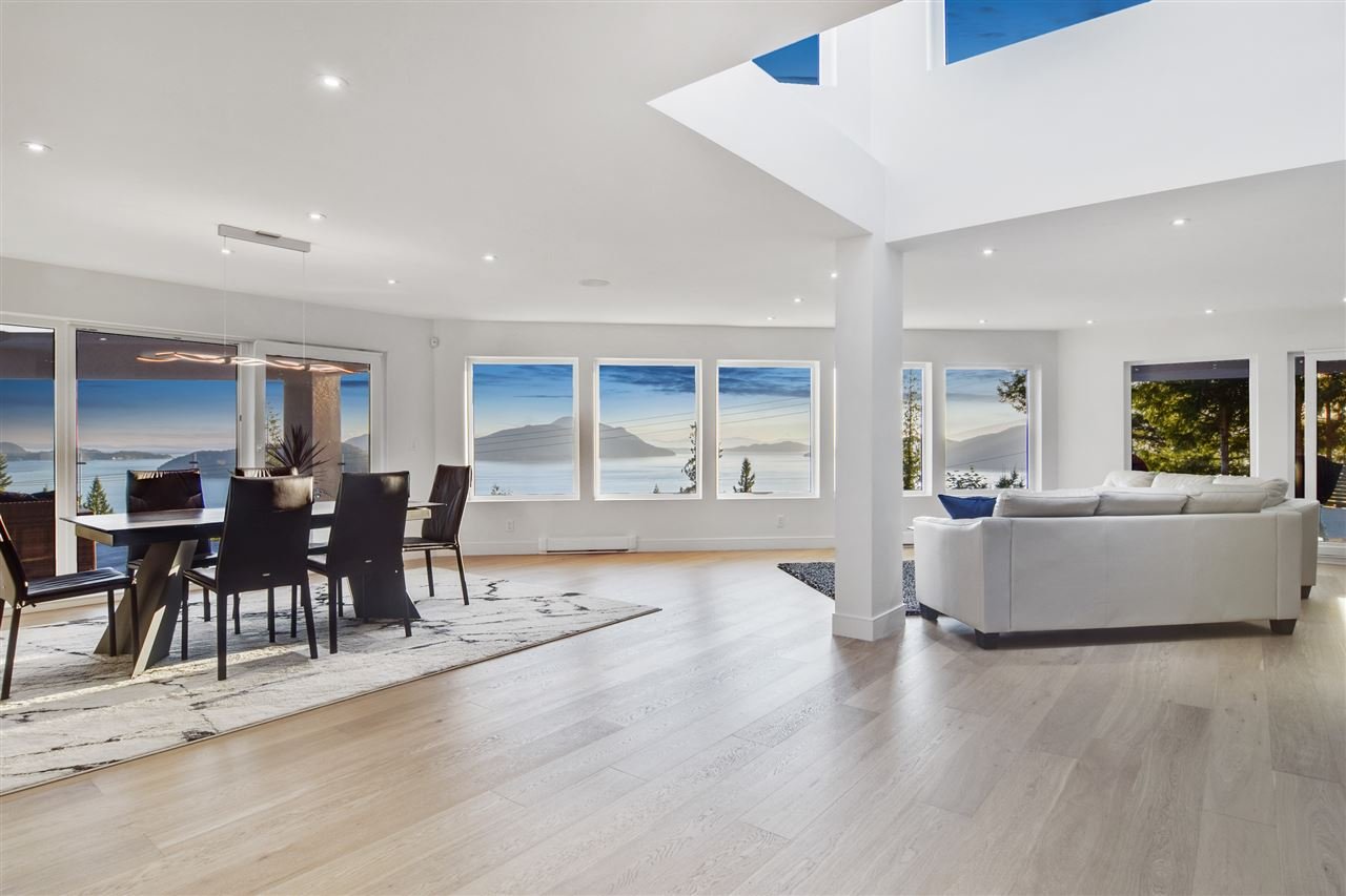 233 Bayview Rd