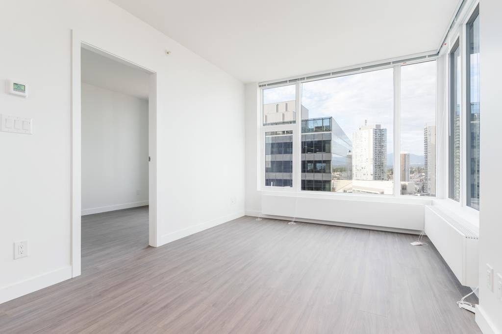 2209-13615 Fraser Hwy