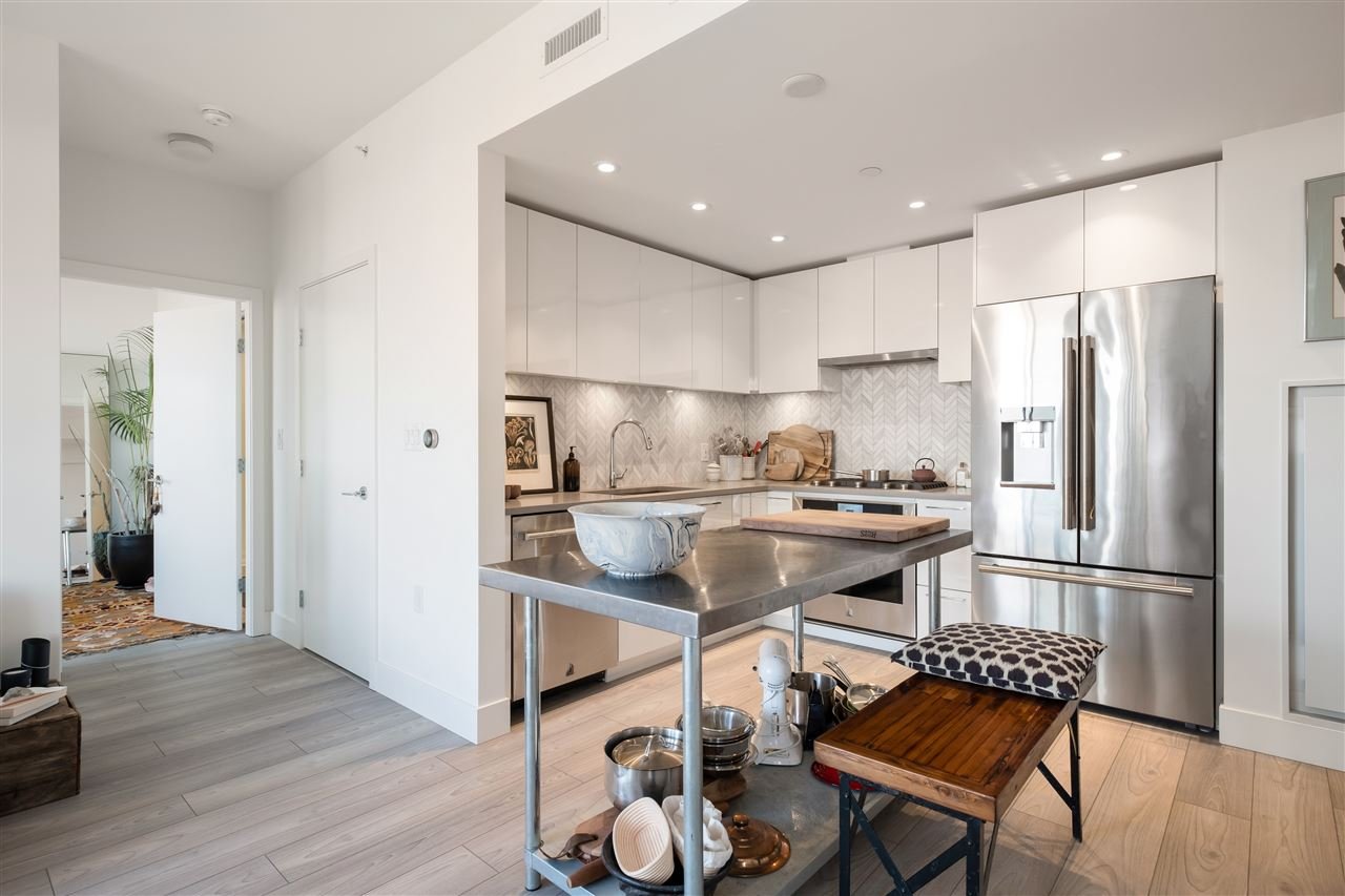 1004-3581 E Kent Ave North Ave