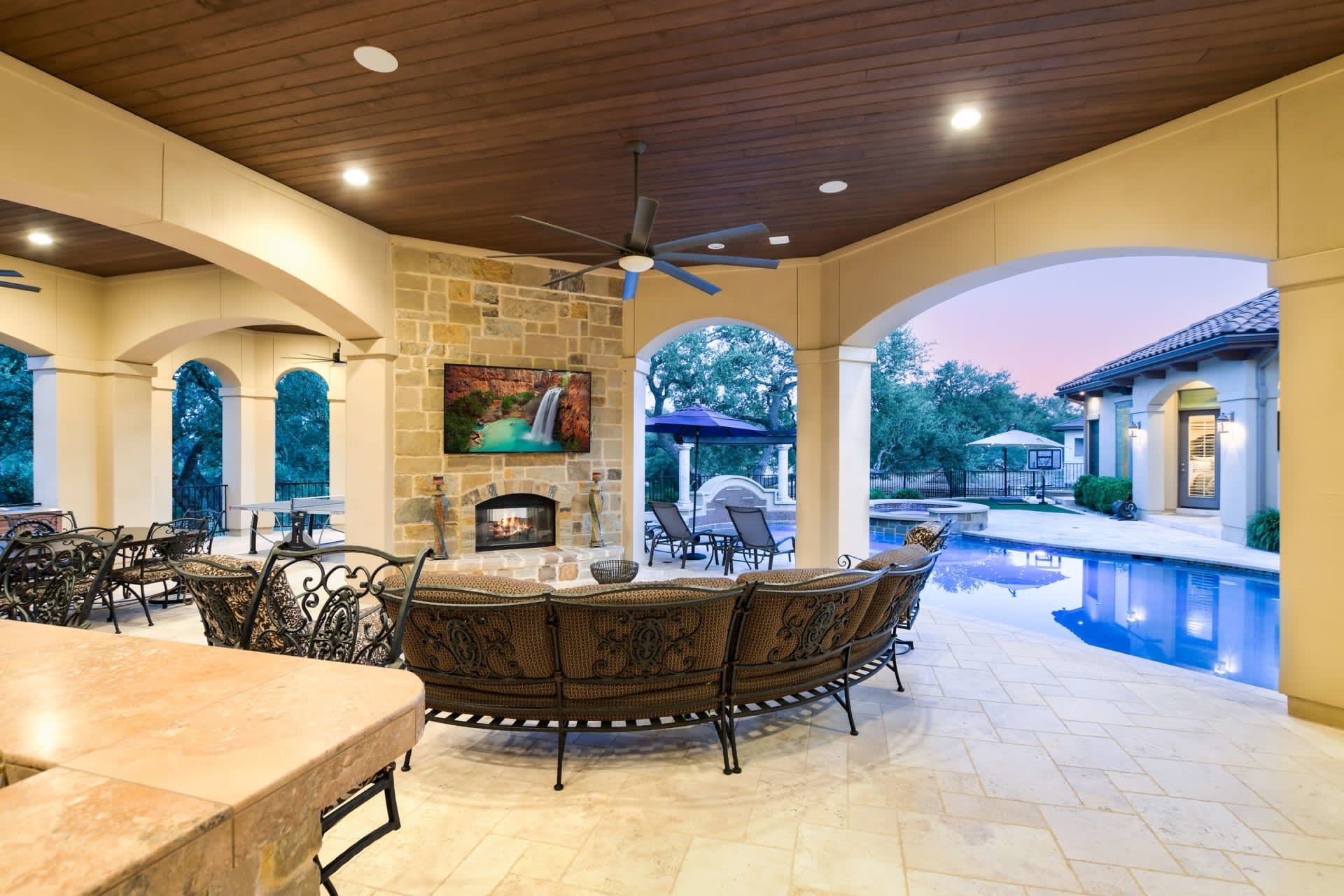 8321 VERDE MESA COVE
