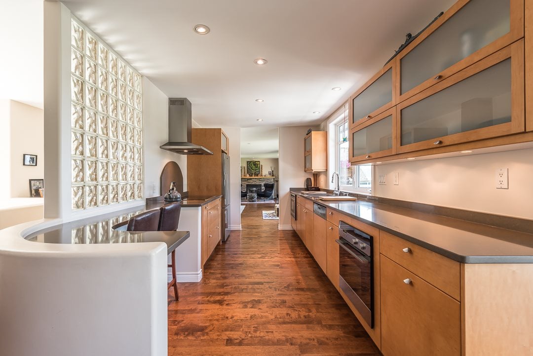 1032 Glacier View Dr