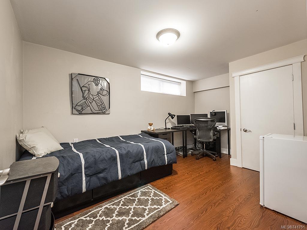 3913 Ansell Rd, Saanich