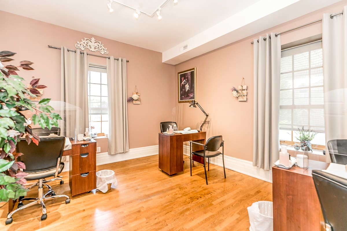 New Listing: 83 Dawson Manor Blvd