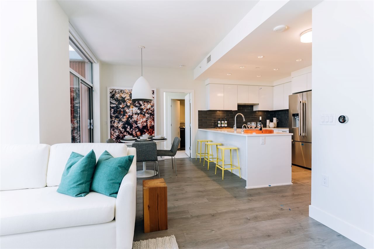 PH1008-3451 Sawmill Cres