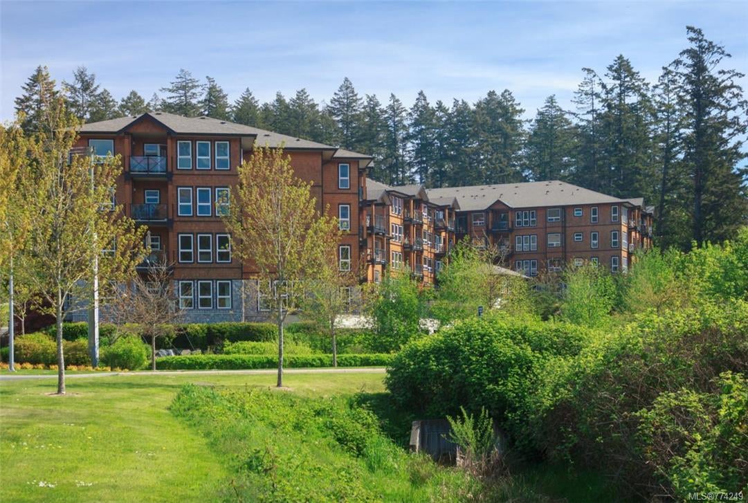 B106-201 Nursery Hill Dr, View Royal