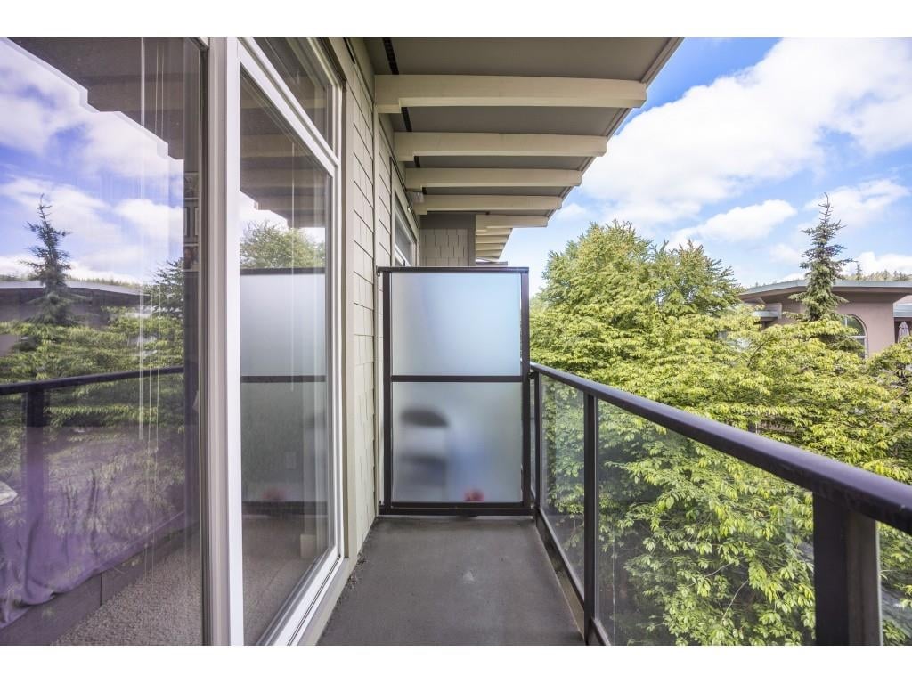 401-2957 Glen Dr