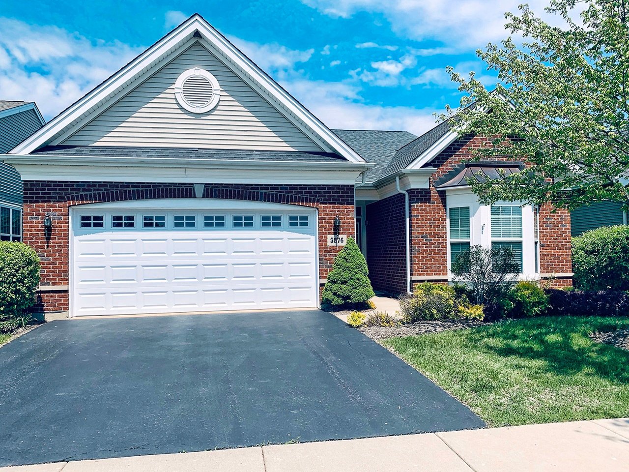 3876 Kingsmill Dr