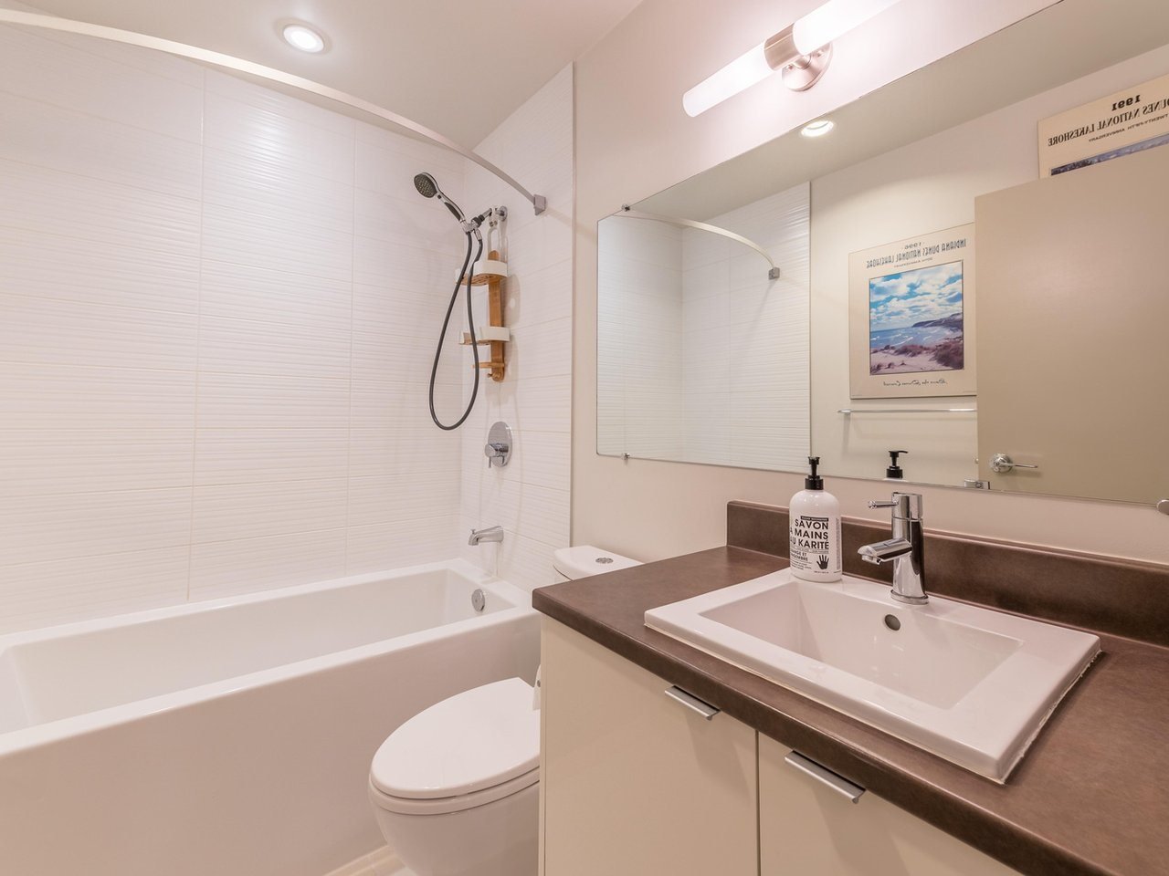 115-161 W Georgia St
