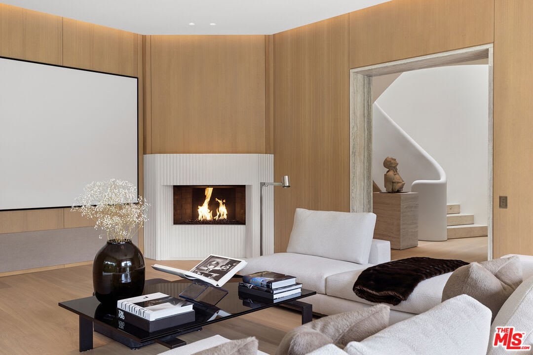 Serene Opulent