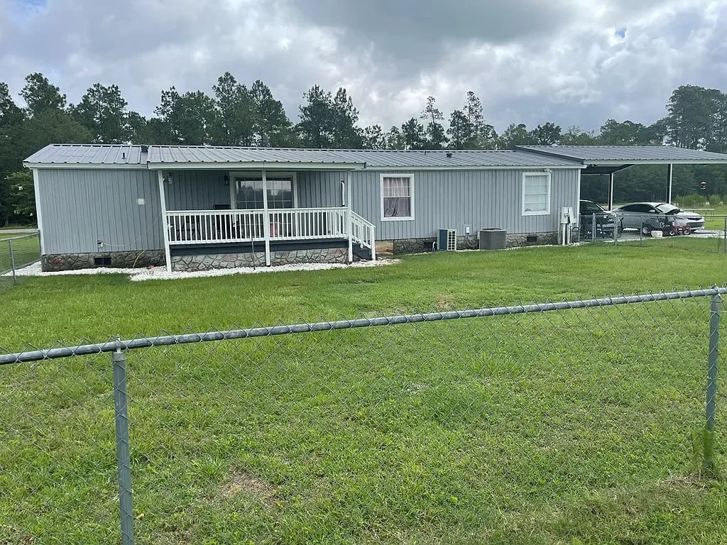 6165 Brushy Creek Rd