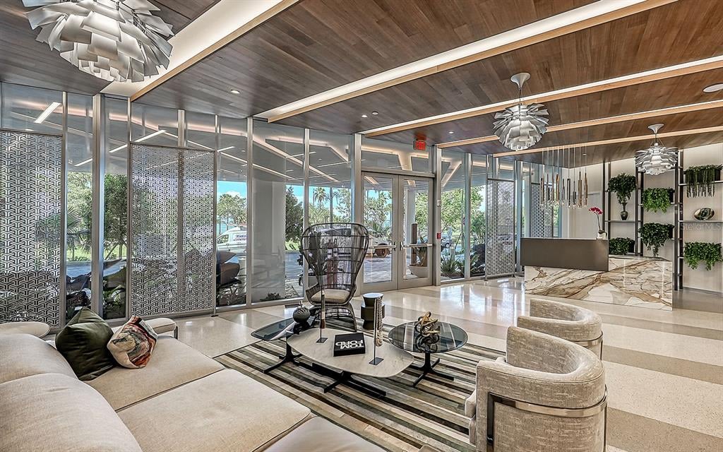 605 S Gulfstream Ave, #10N