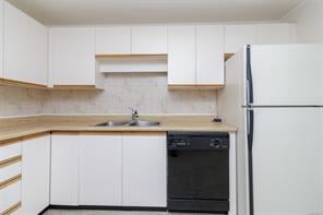 308-1560 Hillside Ave
