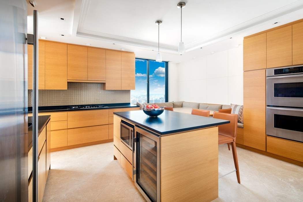 40 East 94th Street, Unit 30B