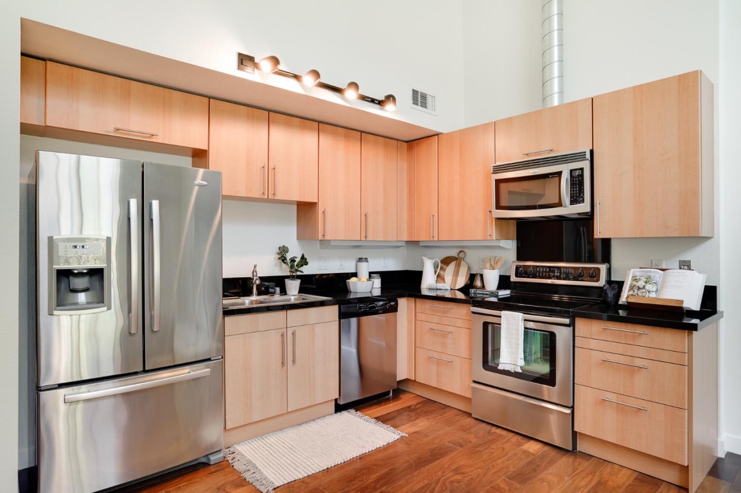 88 Bush St, Unit 2114  88 Bush St San Jose, CA 95126