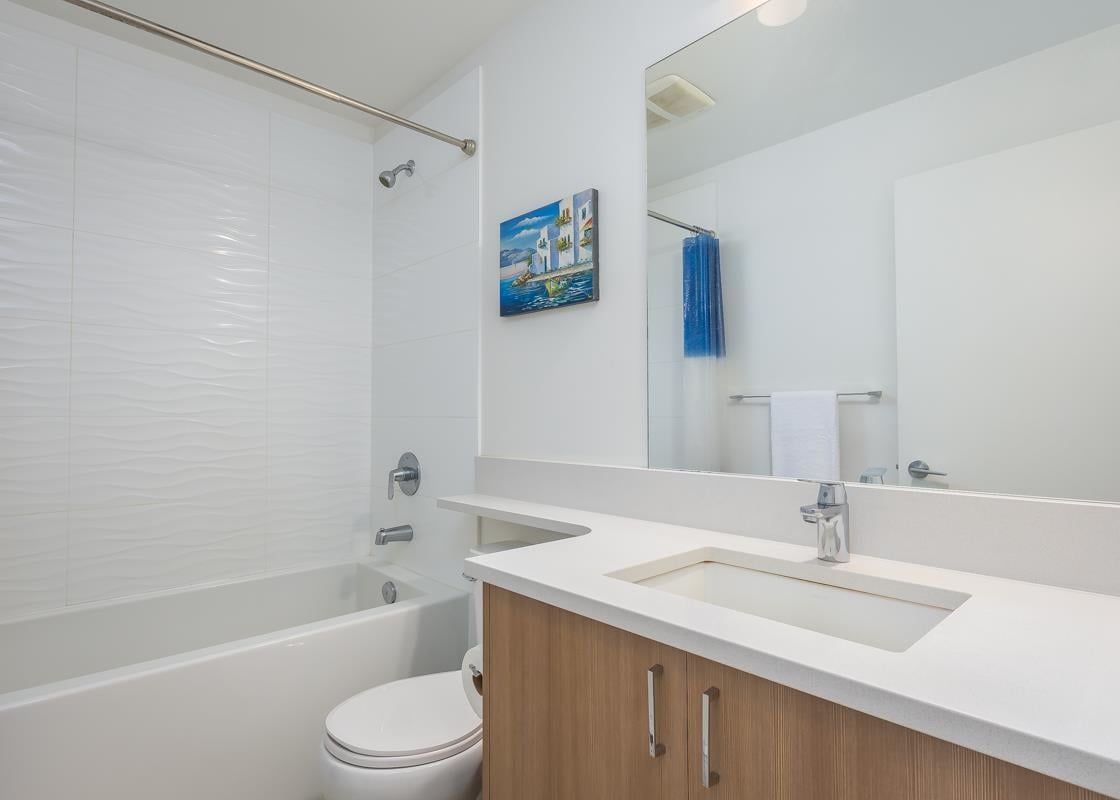 2-1188 Wilson Cres