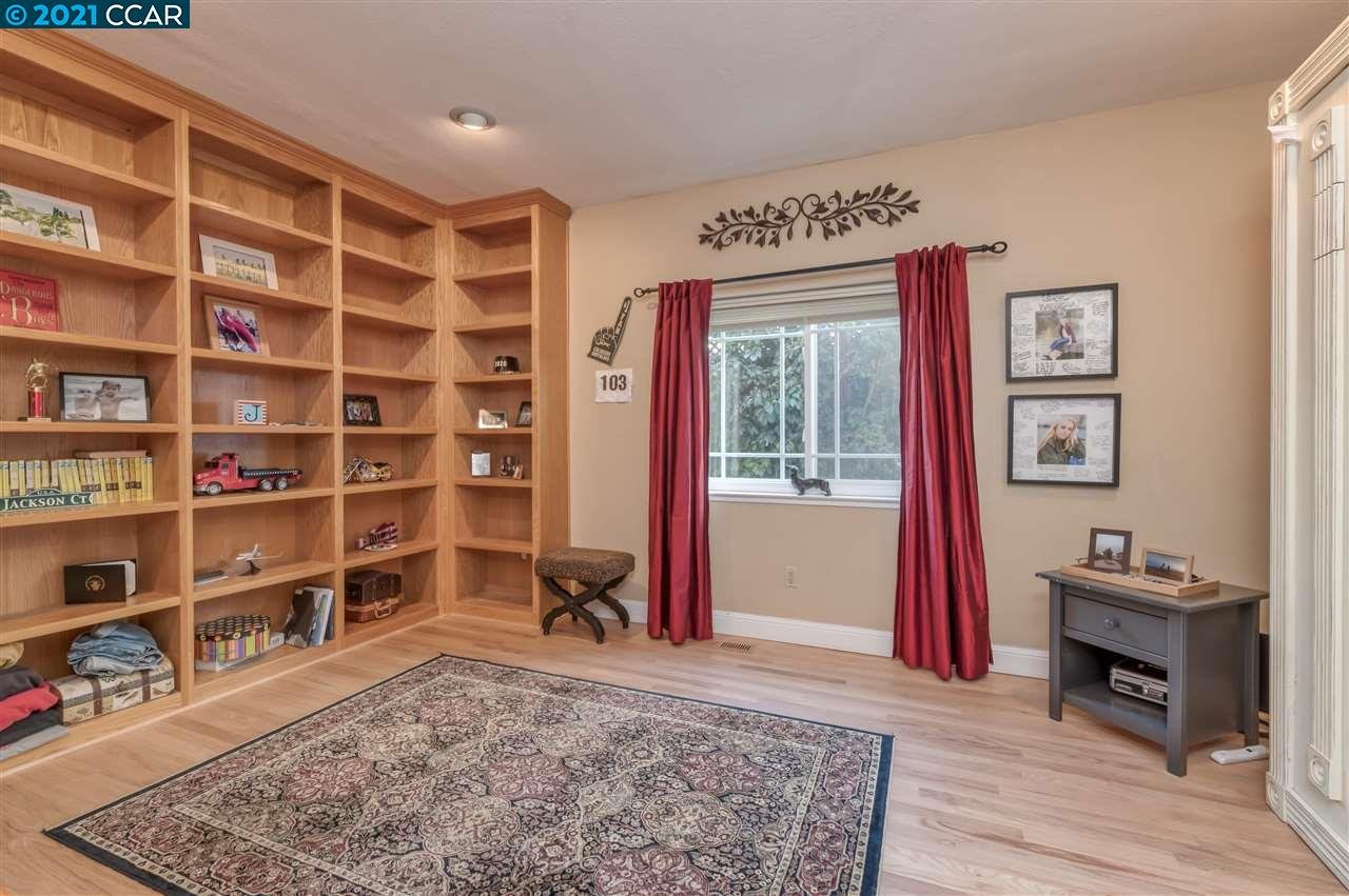 4072 Eagle Nest Lane