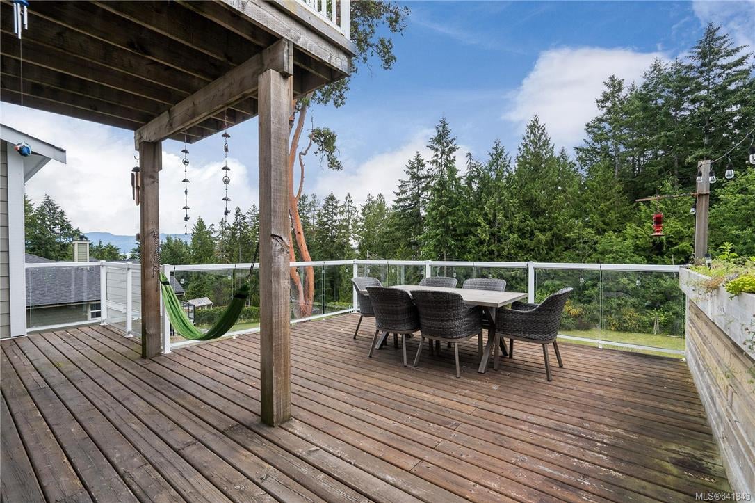 2346 Rozon Rd, Mill Bay