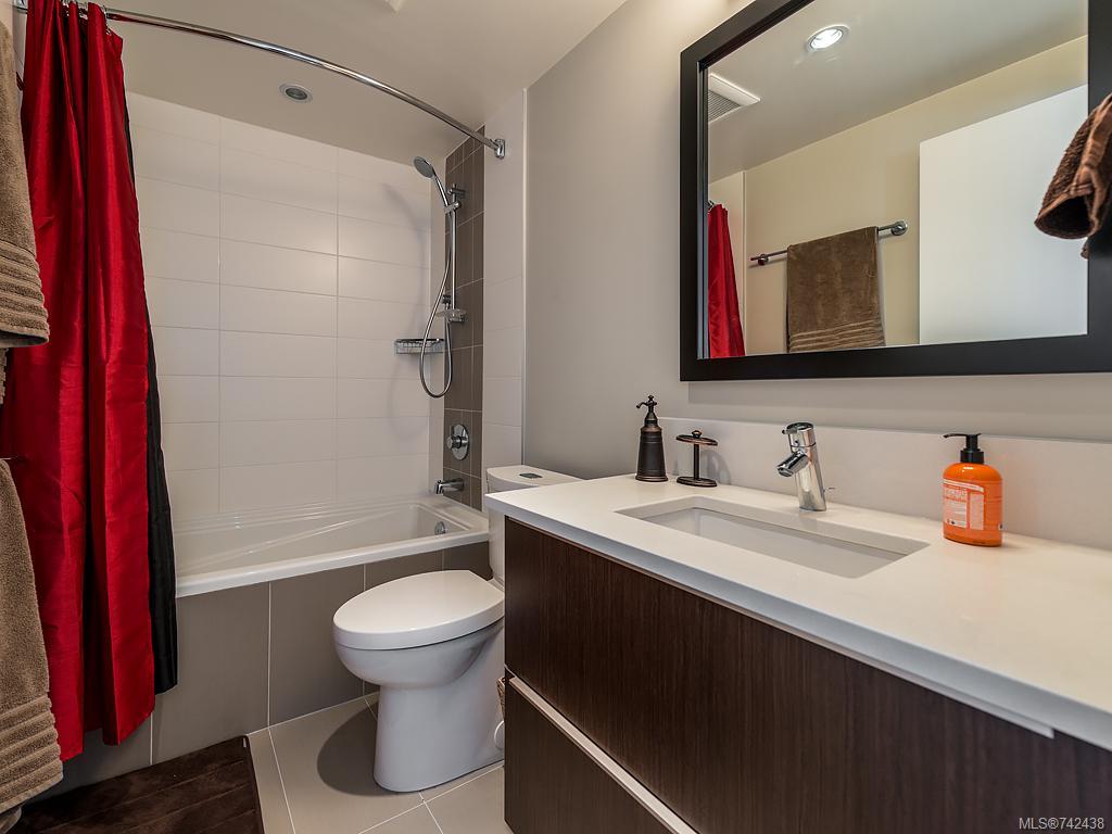 507-646 Michigan St