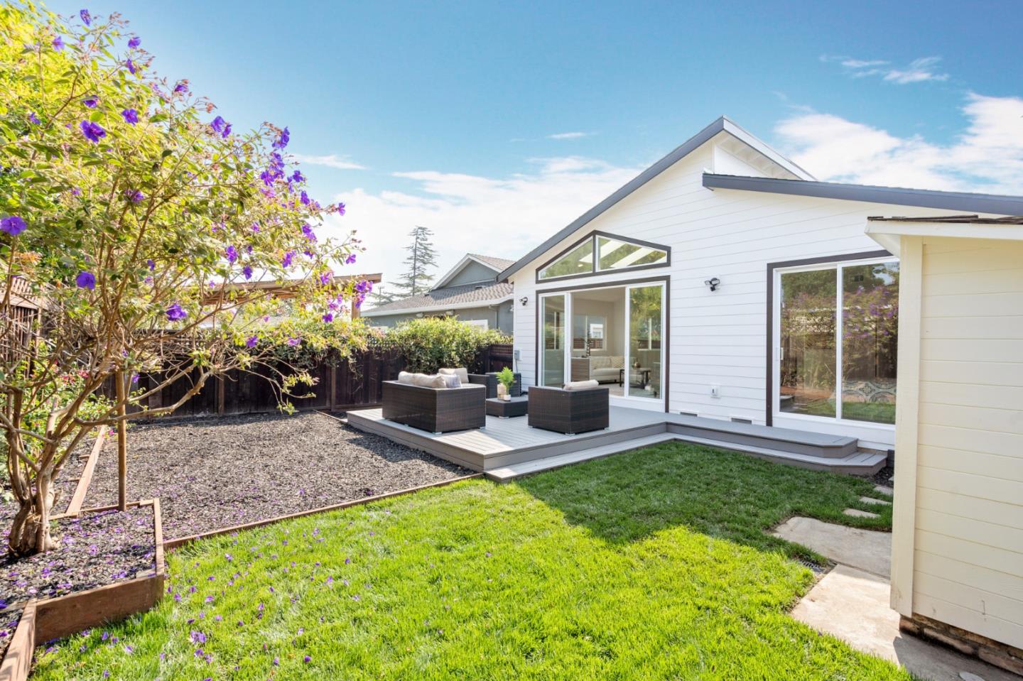 112 Belvedere Ave
