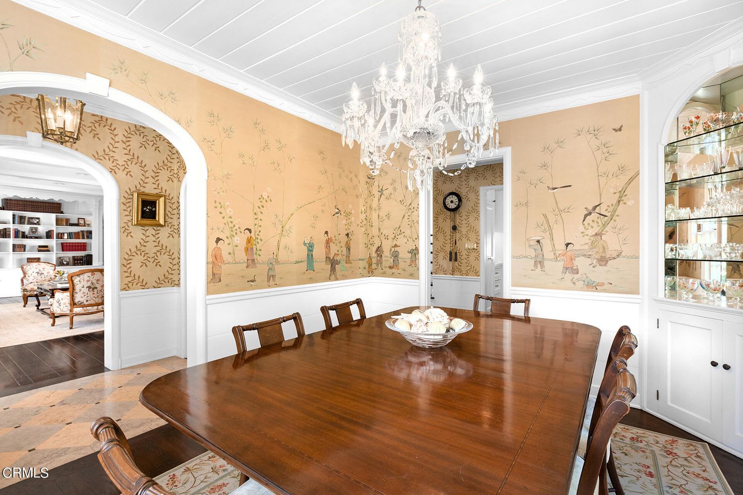 Picture-Perfect, Classic Family Home in South Pasadena