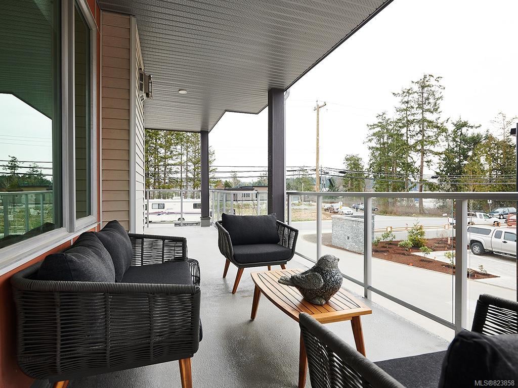 306B-10682 McDonald Park Rd, North Saanich