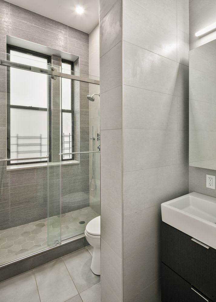 244 Riverside Dr #1D