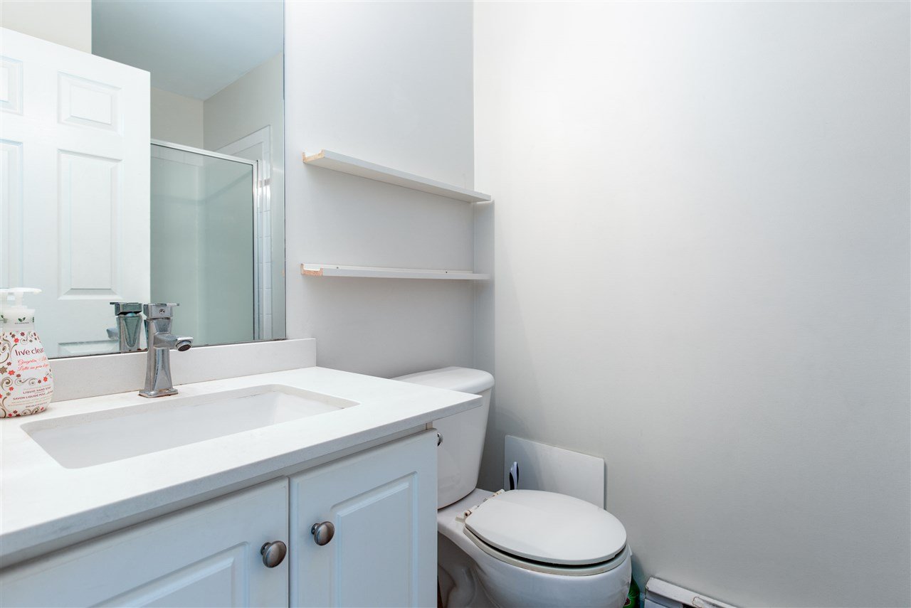 307-7331 Arbutus St