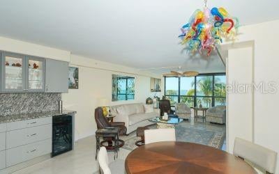 11 SUNSET DR #101