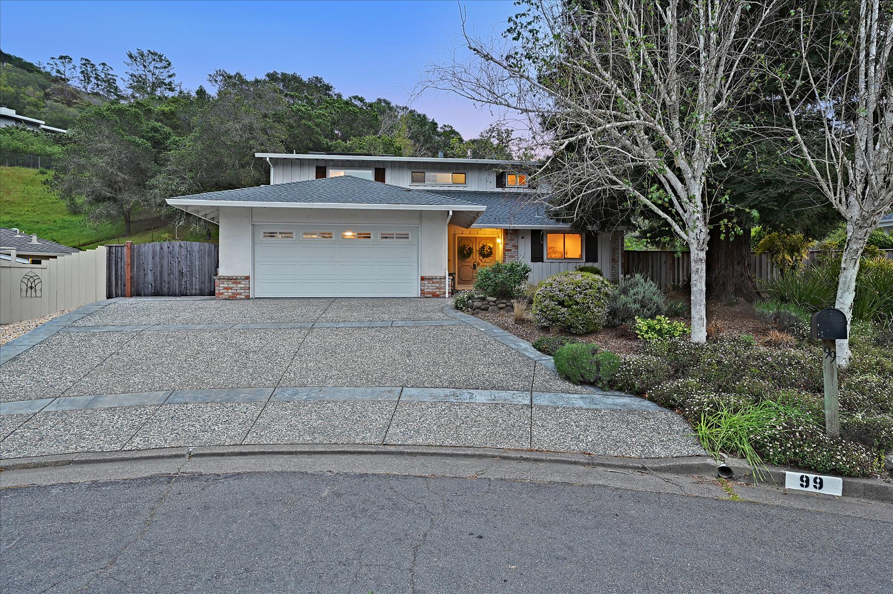 99 Broadmoor Court